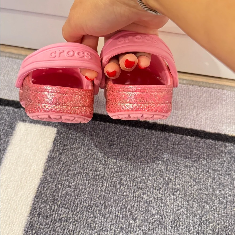 CROCS Glittery Pink Toddler C7 - Picture 4 of 8